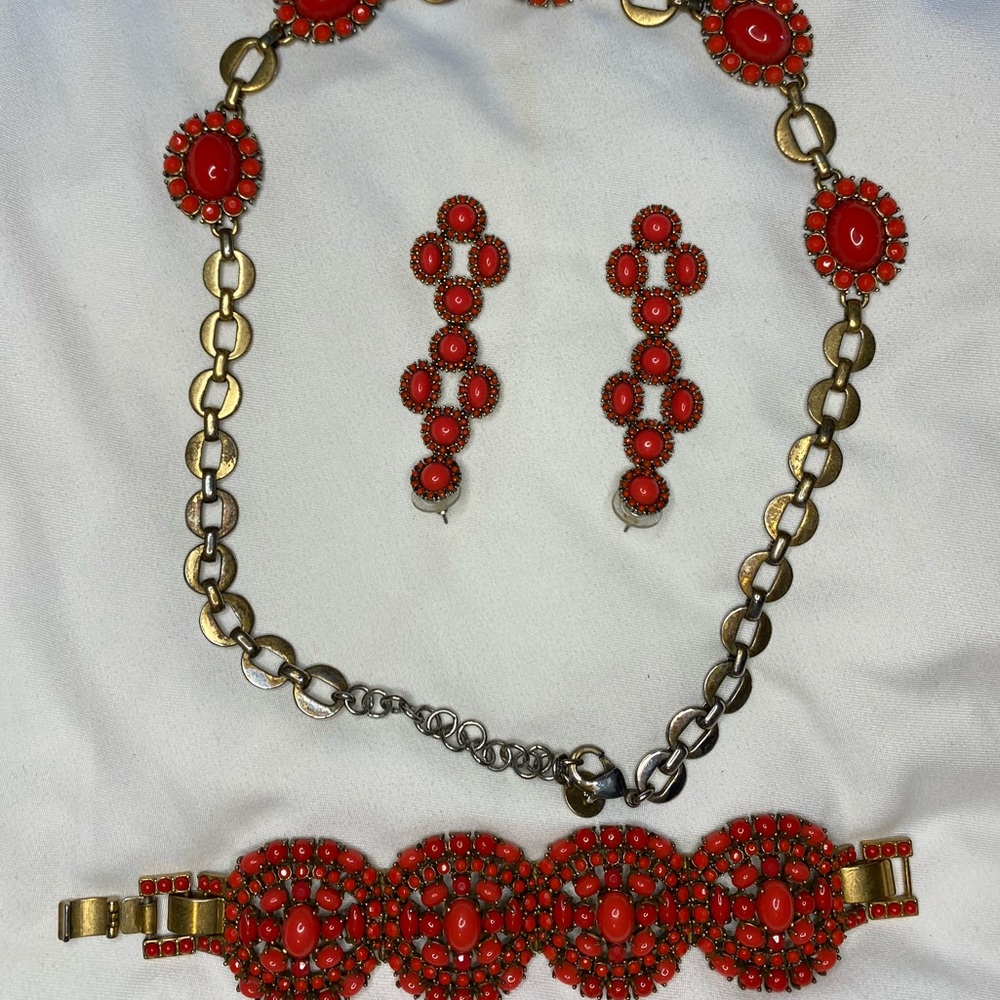 Stella & Dot necklace, bracelet, & earrings set